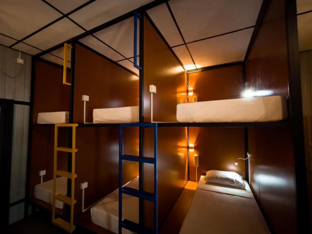 Lost & Found Hostel 웰리가마 외부 사진