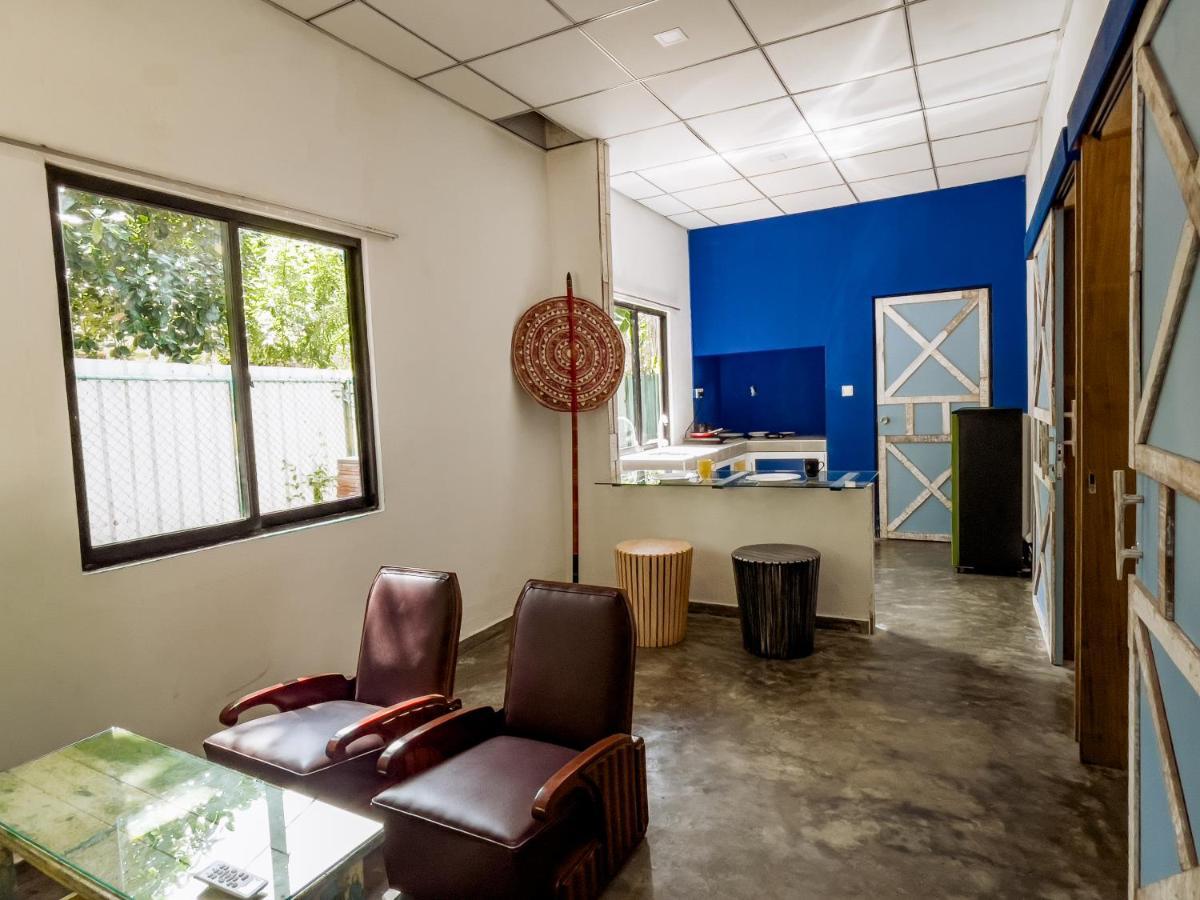 Lost & Found Hostel 웰리가마 외부 사진